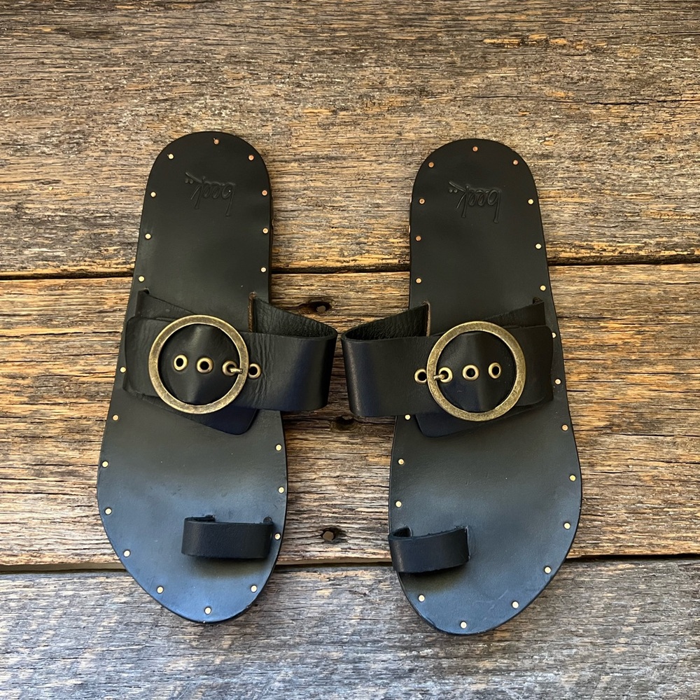 Beek Leather Sandals